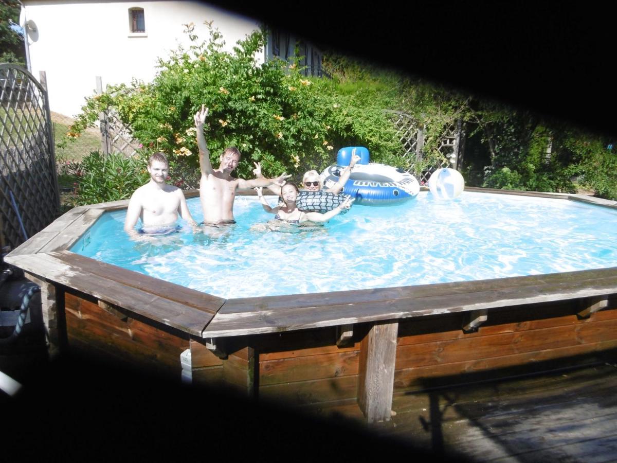 Le Chat Qui Peche B&B Chateauneuf-la-Foret Exterior photo